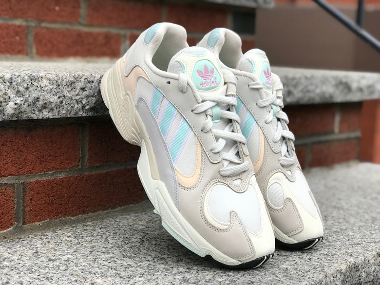 Fondo verde Factor malo Volverse loco Adidas Yung-1 Owhite IceMin CG7118 – Sneaker Junkies