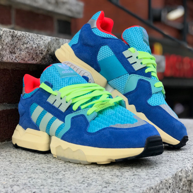 ee4787 adidas