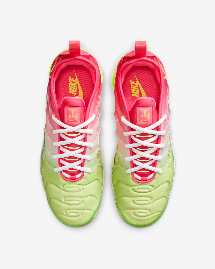 volt hyper pink vapormax