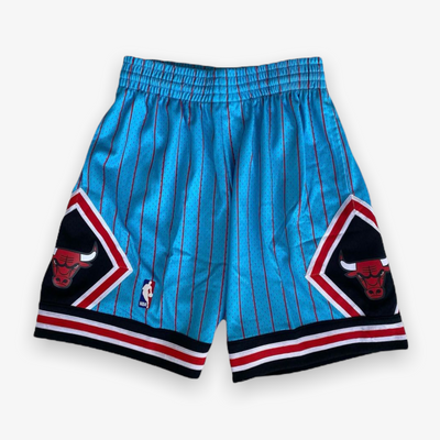 NBA Swingman Green Week Shorts Bulls 08-09