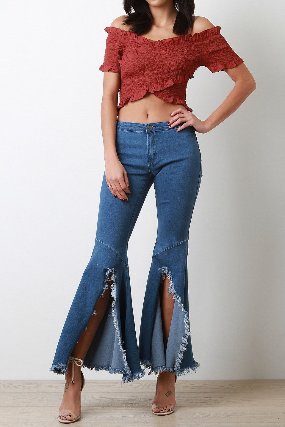 bell bottom jeans and crop top