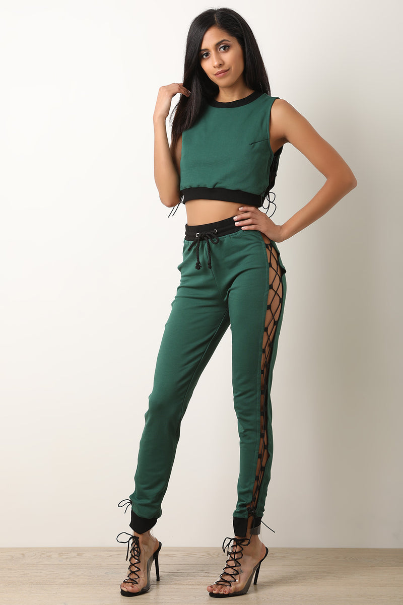 crop top with jogger pants