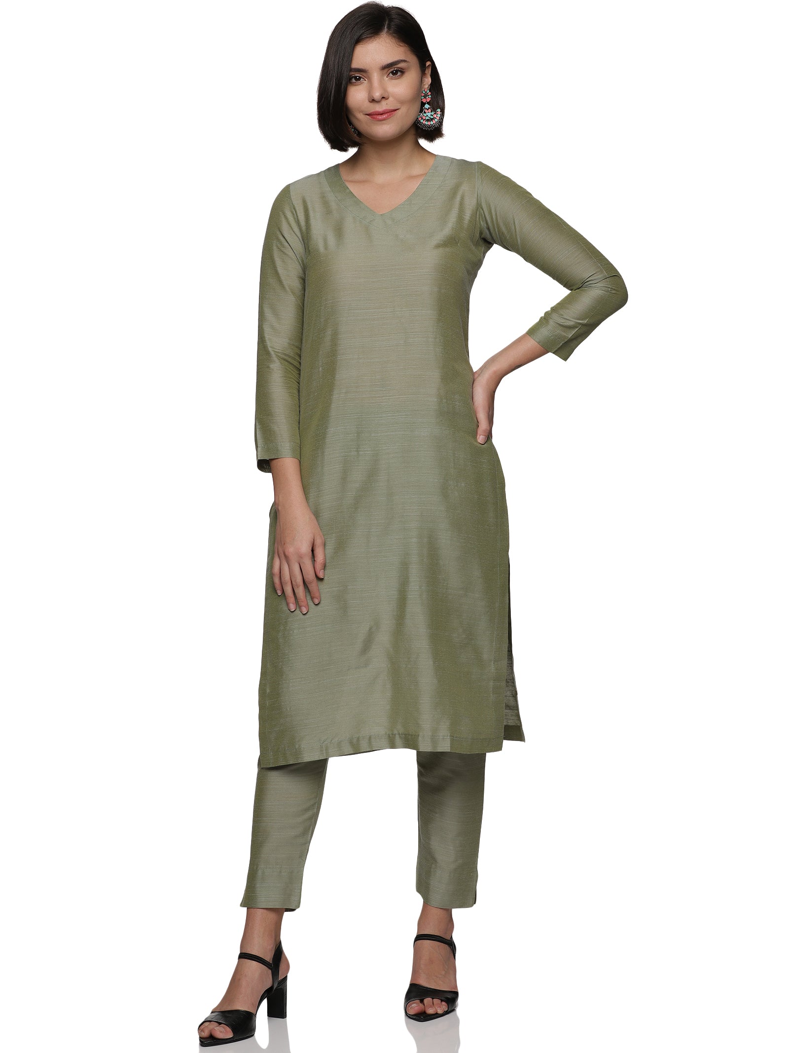 Grey Ladies A-Line Silk Blend Printed Kurta Set at Rs 1761/piece