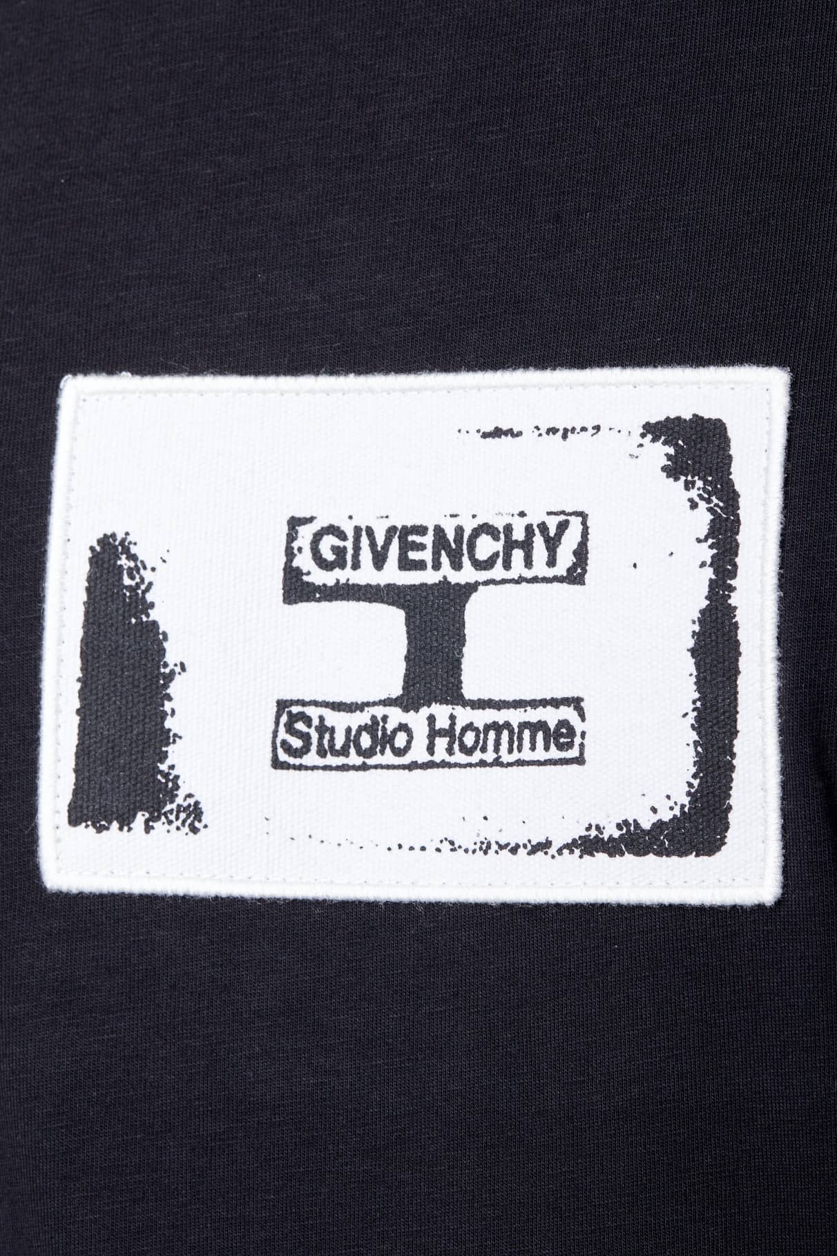 GIVENCHY Studio Homme Patch regular fit T-Shirt in Black – Mr Avihu