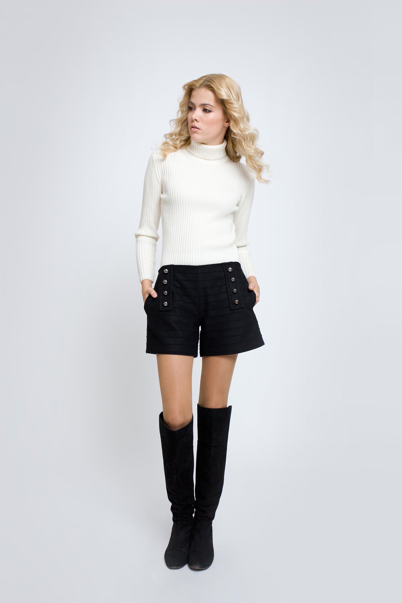 Wool and cashmere shorts – RUMOUR LONDON