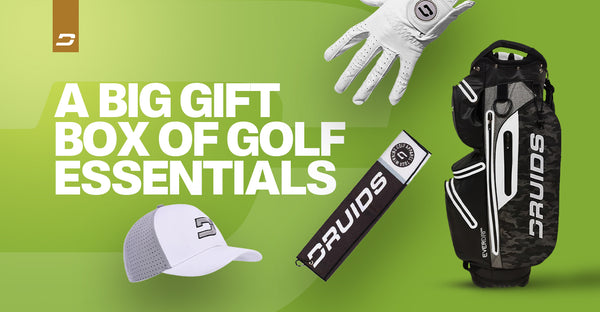 Personalisierte Geschenkbox: Eine große Geschenkbox mit Golf-Essentials