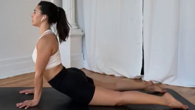 Yoga Detox Poses-Full Cobra Pose 2