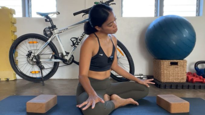 Yoga For Migraines: Half Circle Neck Stretch 2