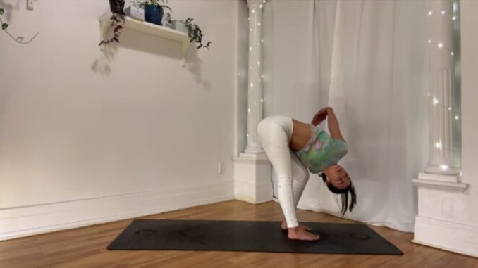 Heart Opener with Side Stretch 2