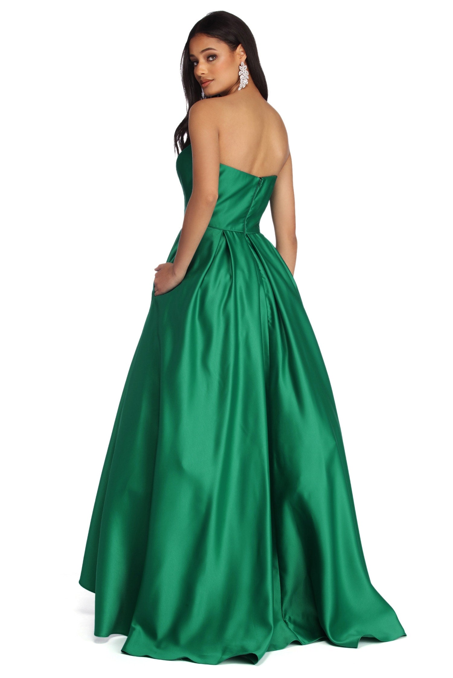 Dahlia Sweetheart Satin Ball Gown