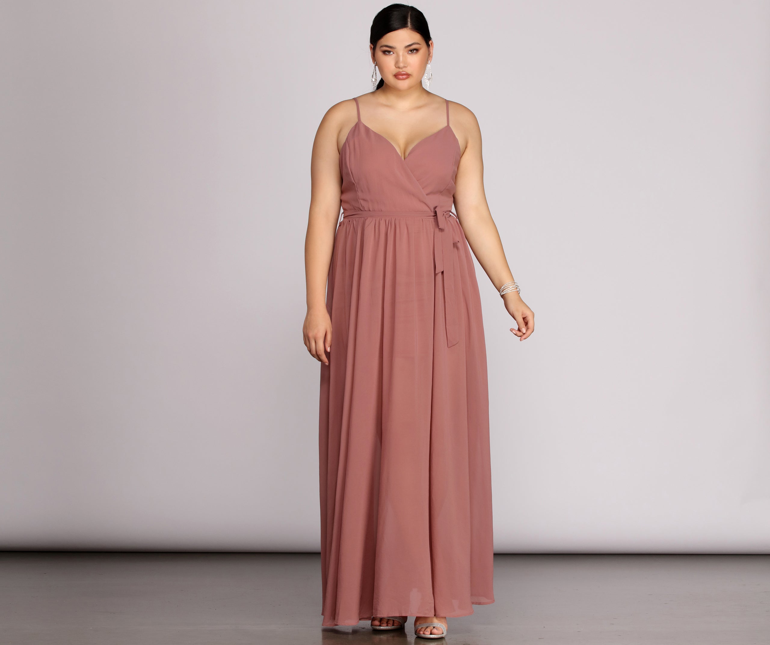 Plus Helena Formal Sleeveless Chiffon Dress