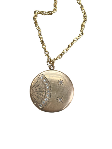 LOUIS VUITTON Monogram Locket Necklace 551887