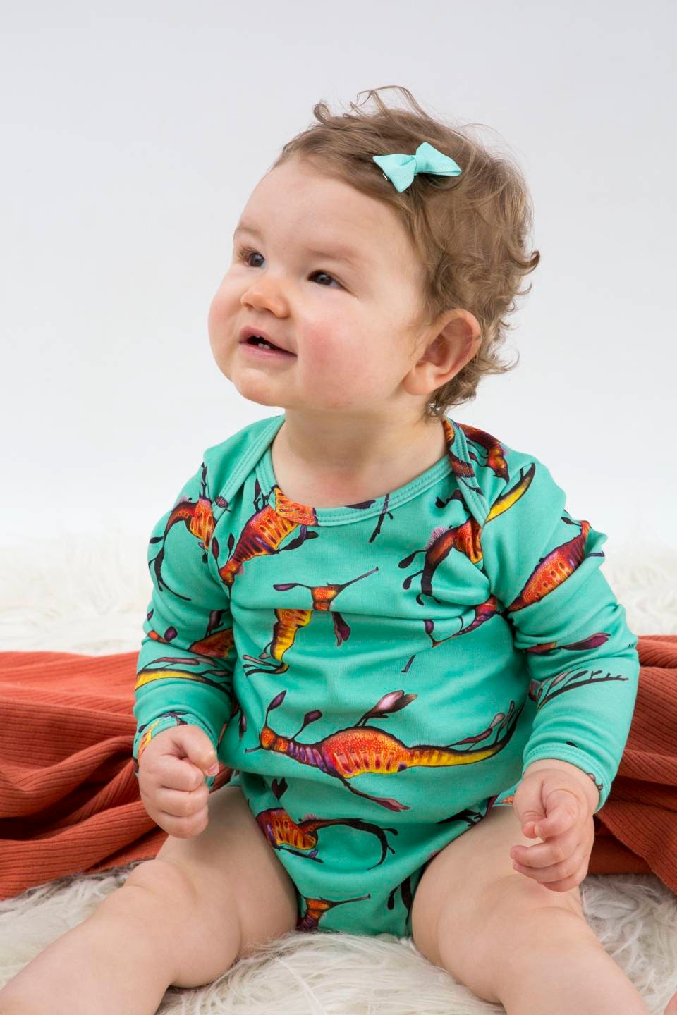 Organic baby gifts Australia | Long Sleeve Onesie | Weedy Sea Dragon | 000 - 1