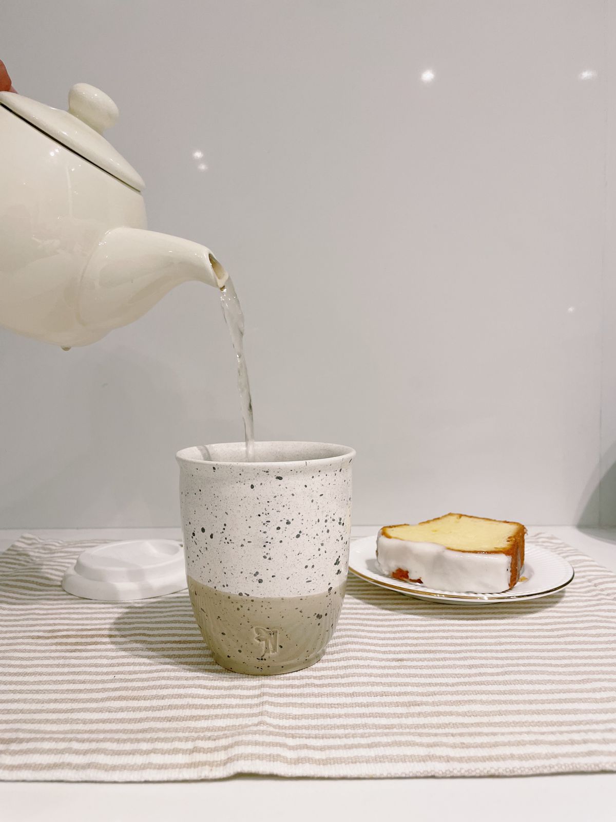 Vaso mug GRANDE con tapa de silicona