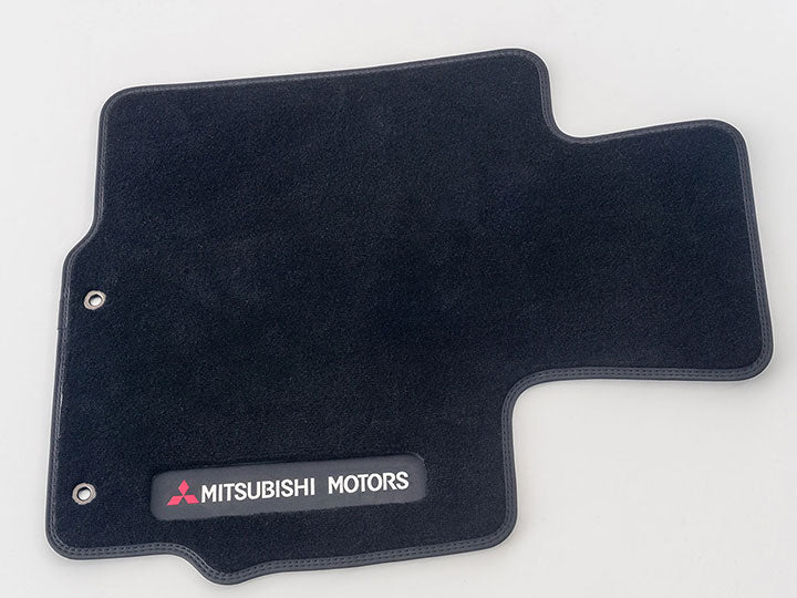 Mitsubishi Eclipse Cross Velour Floor Mats MZ314996 Car Accessories