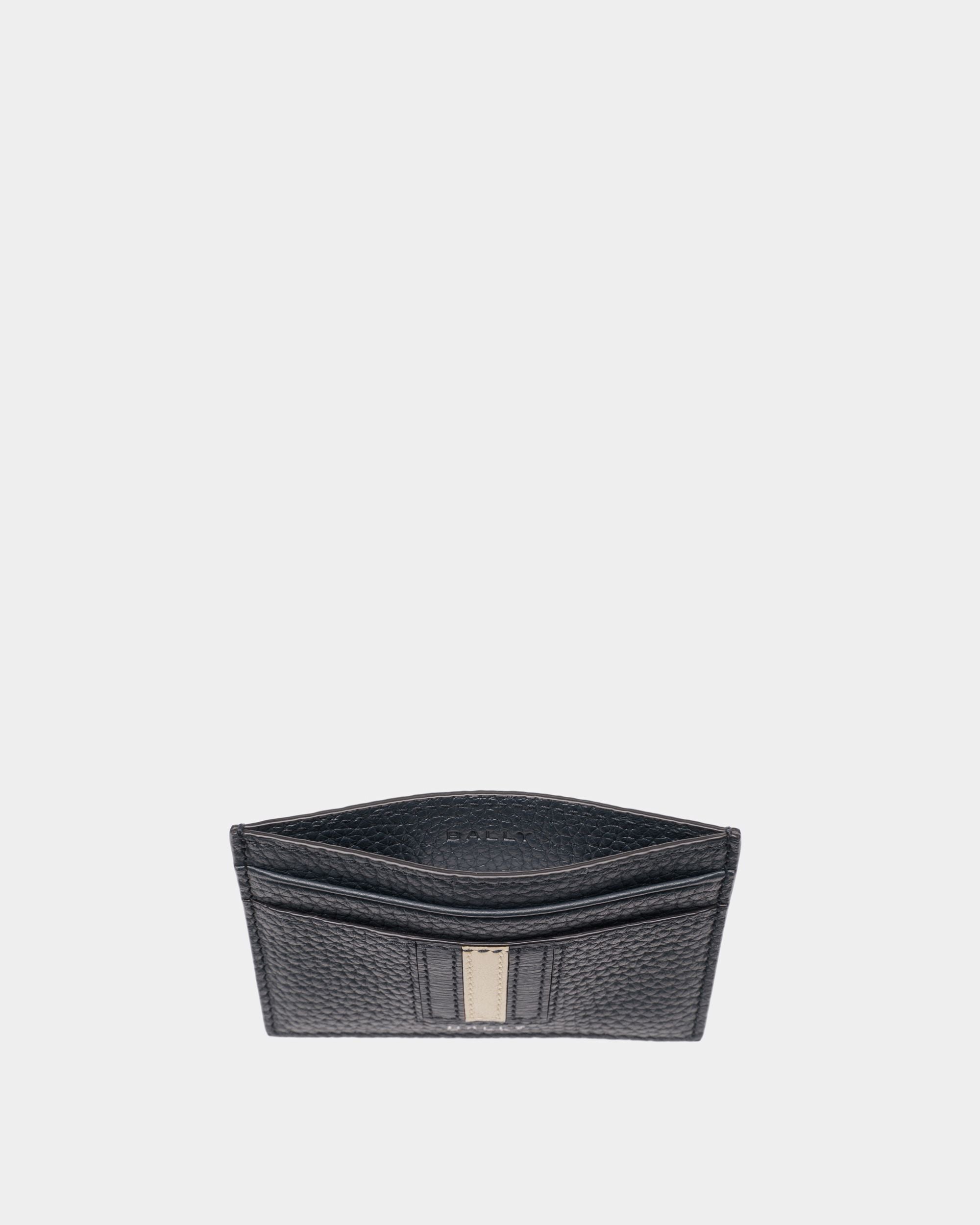 34 Designer Wallets and Coin Purses That Cost a Fraction of a