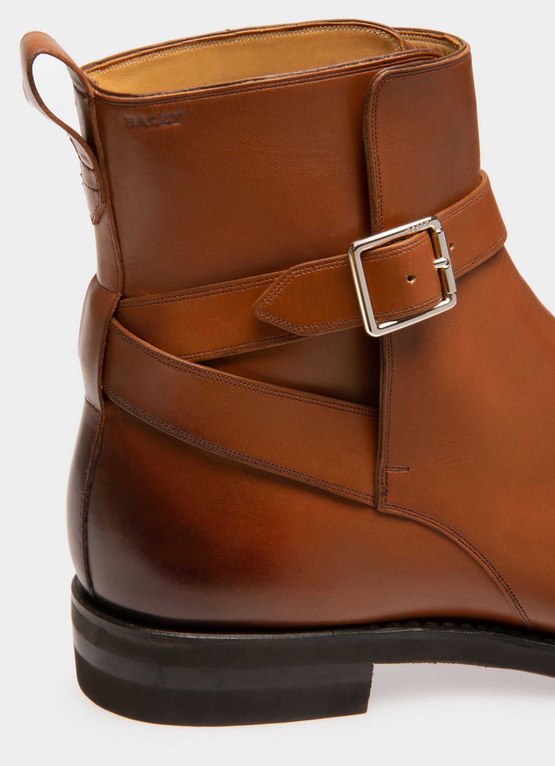 vand hverdagskost Ugyldigt Men's Scaviel Leather Boots In Brown | Bally