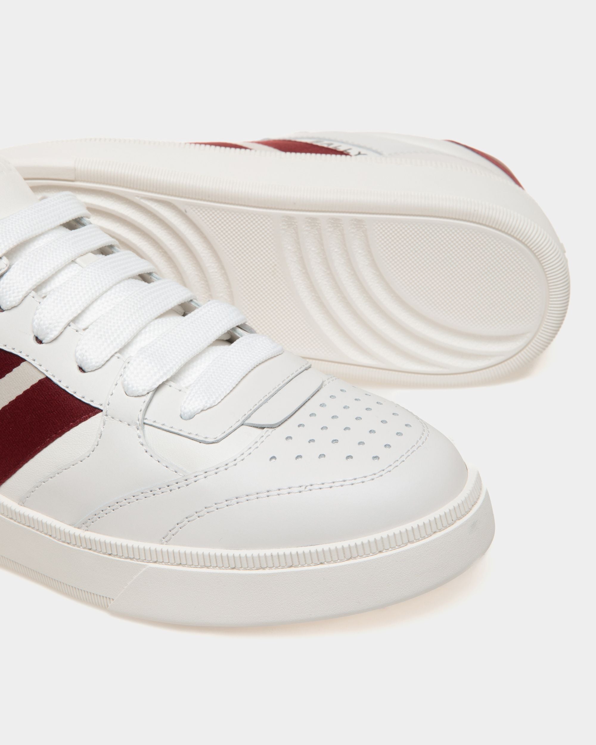 Raise Sneaker In White Leather