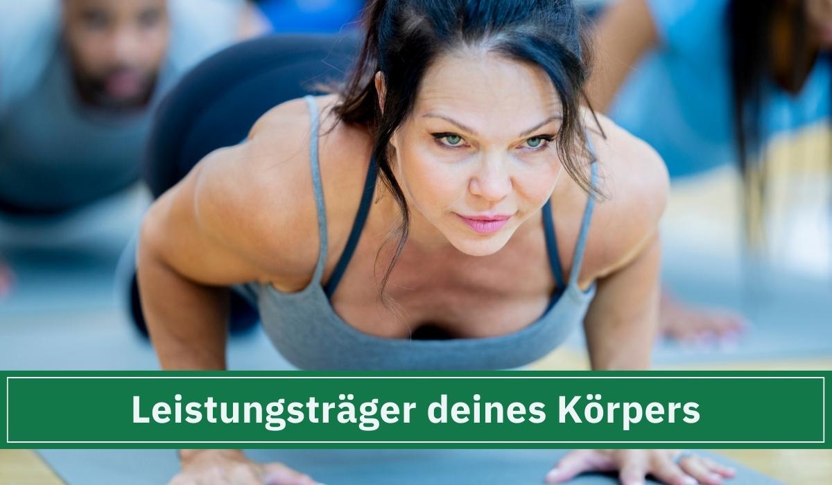 Frau die Sport macht und die Faszien gesund hält.