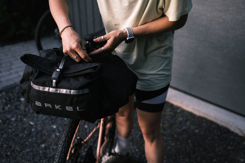 Arkel-bike-bags-rollpacker-black