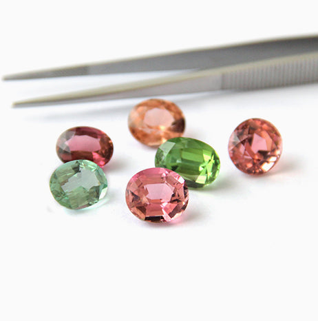 What are Synthetic Gemstones, Imitation and Simulants?