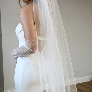 Fingertip Length Wedding Veil Waltz Bridal Short With Pearls Double Layers  Scattered Pearl Edge Tulle Elbow Veils - Yahoo Shopping