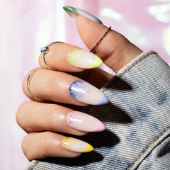Gekleurde french nails | Ombre glitter nagels