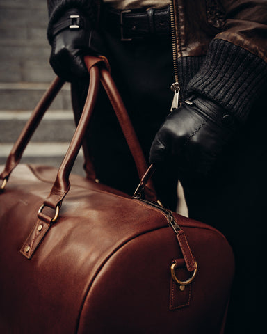 Buying Leather Holdall in UK