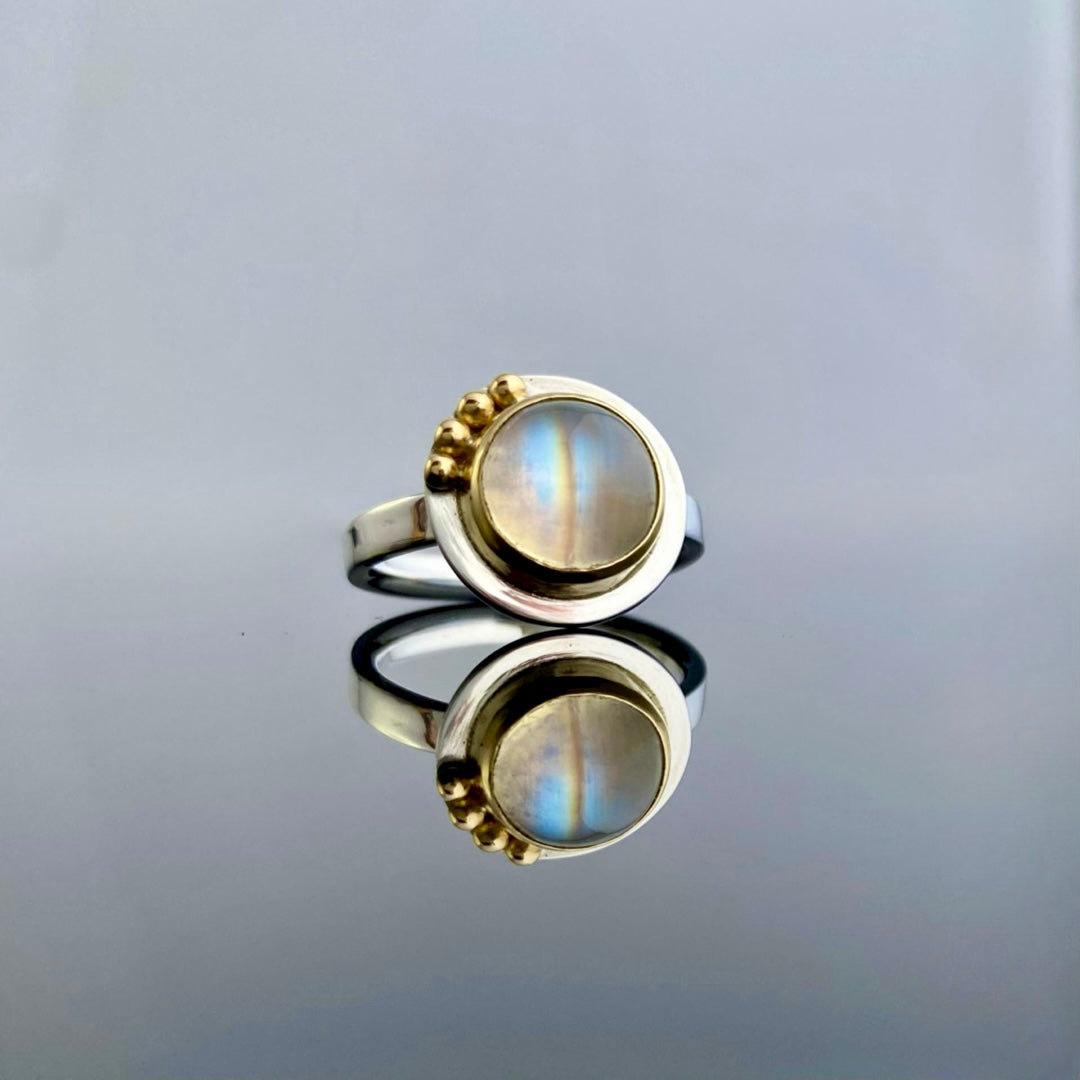 rainbow moonstone ring with 18ct gold granulation