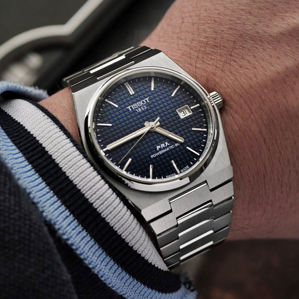 smart watch vs luxury watch