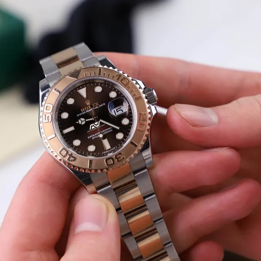 How to Wind a Rolex?