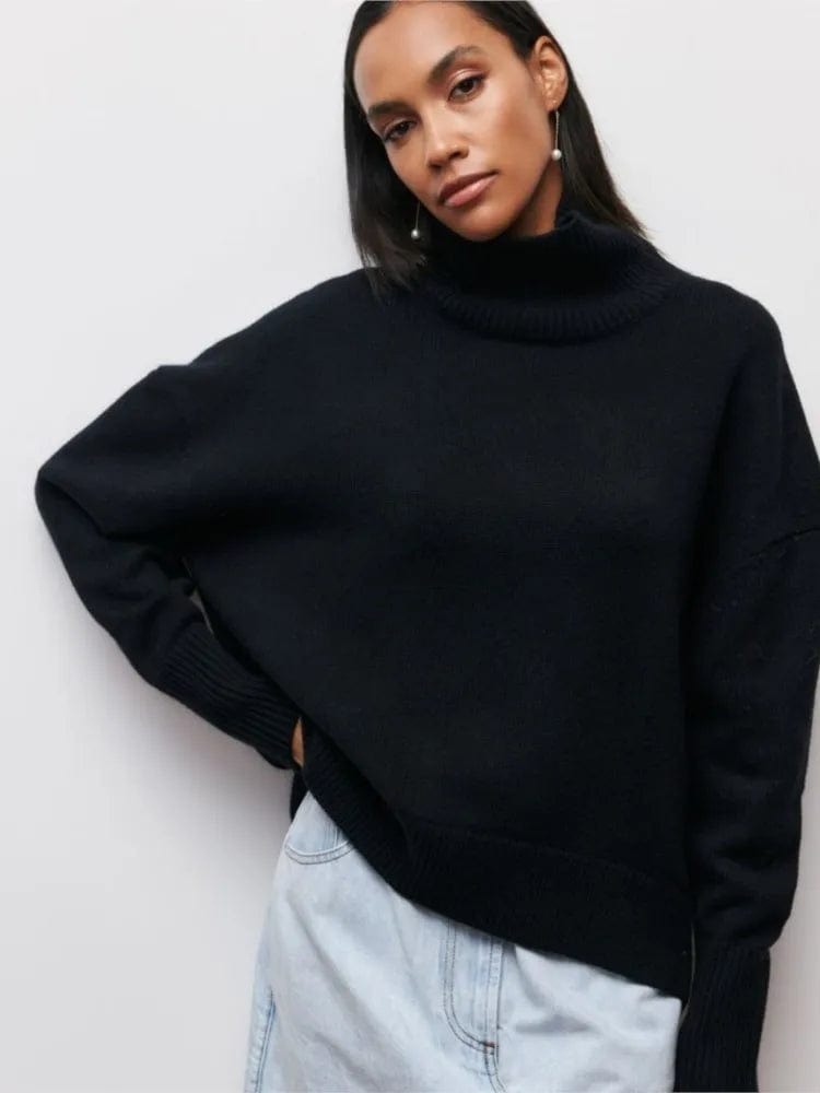 Chic Comfort: Women's Turtleneck Sweater Knit Pullover- Solid, Elegant, and Thick for Warmth in Autumn and Winter