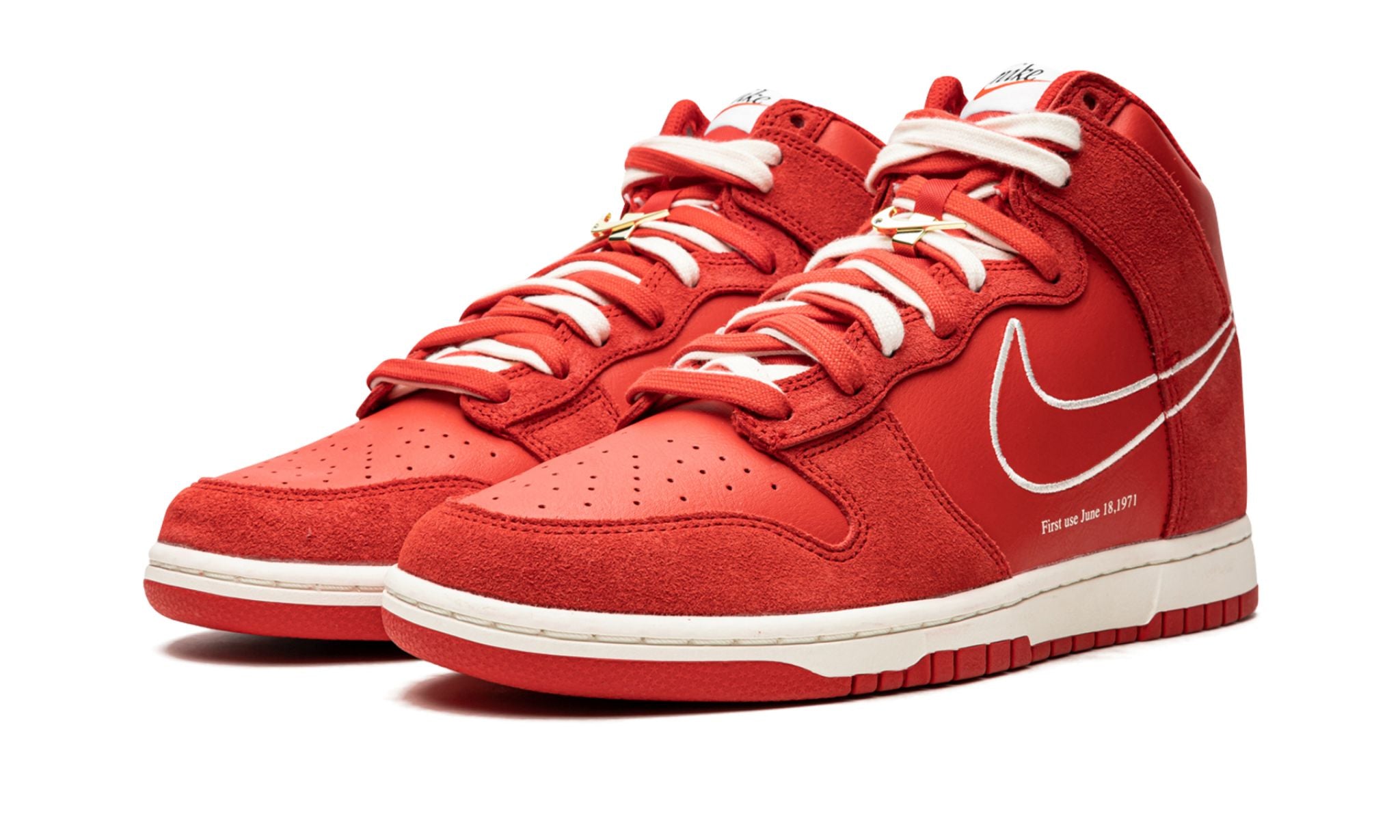 nike dunk ultra red