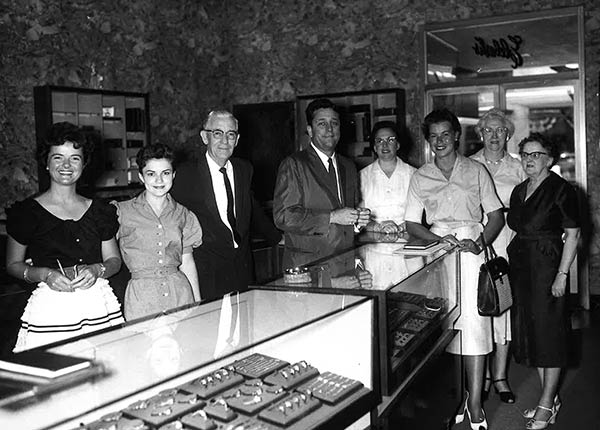 Historical photo of shoppers at Elebash's Jewelers 