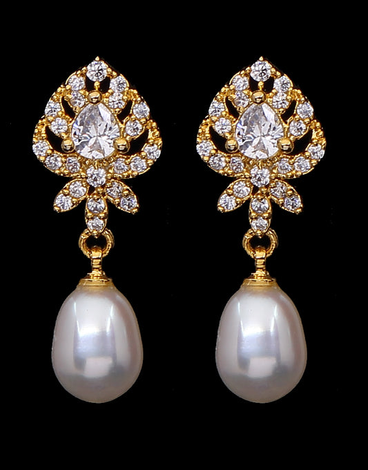 White Freshwater Pearl Drop Hook Earring – Mangatrai Gems & Jewels