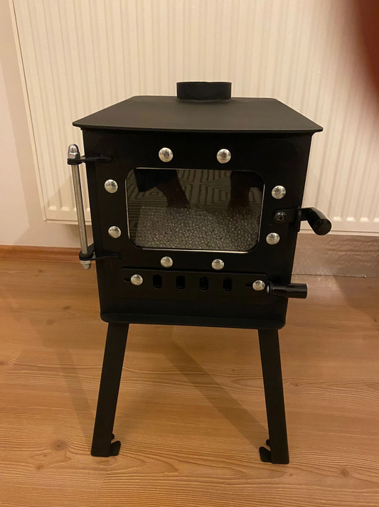 Cast iron wood stove for tiny house, caravans and small places