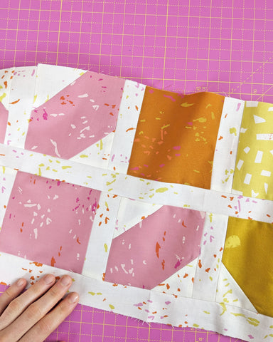 Beginner tutorial add horizontal sashing to quilt