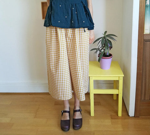Cherry culottes and short sewing pattern