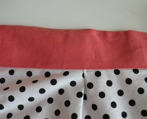 Detail-of-lining-handmade-skirt-Coco-Wawa-Crafts