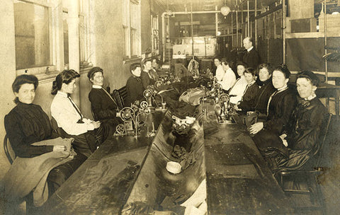 Canadian seamstresses at work in 1904