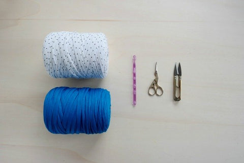 Super-Super-Crochet-Tutorial-Coco-Wawa-Crafts-Post-Materials