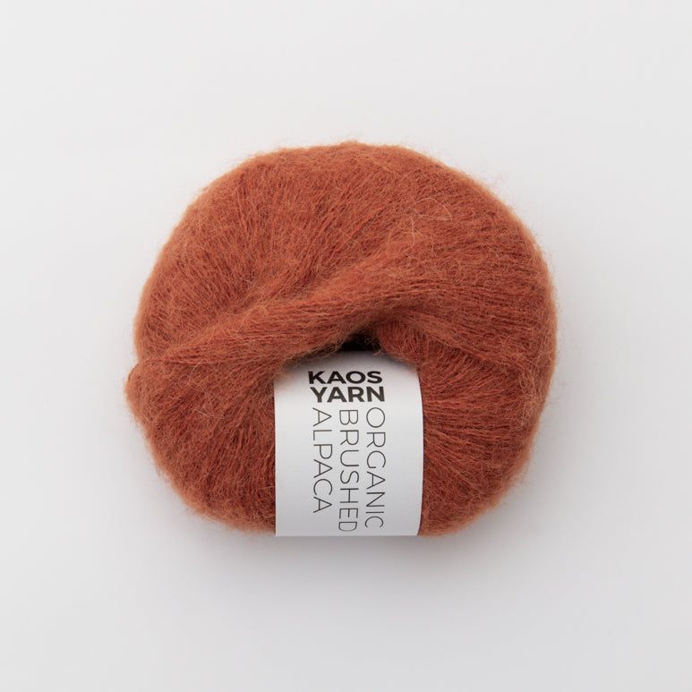 Se Organic Brushed Alpaca: Gracious (2036) hos Wool Collective
