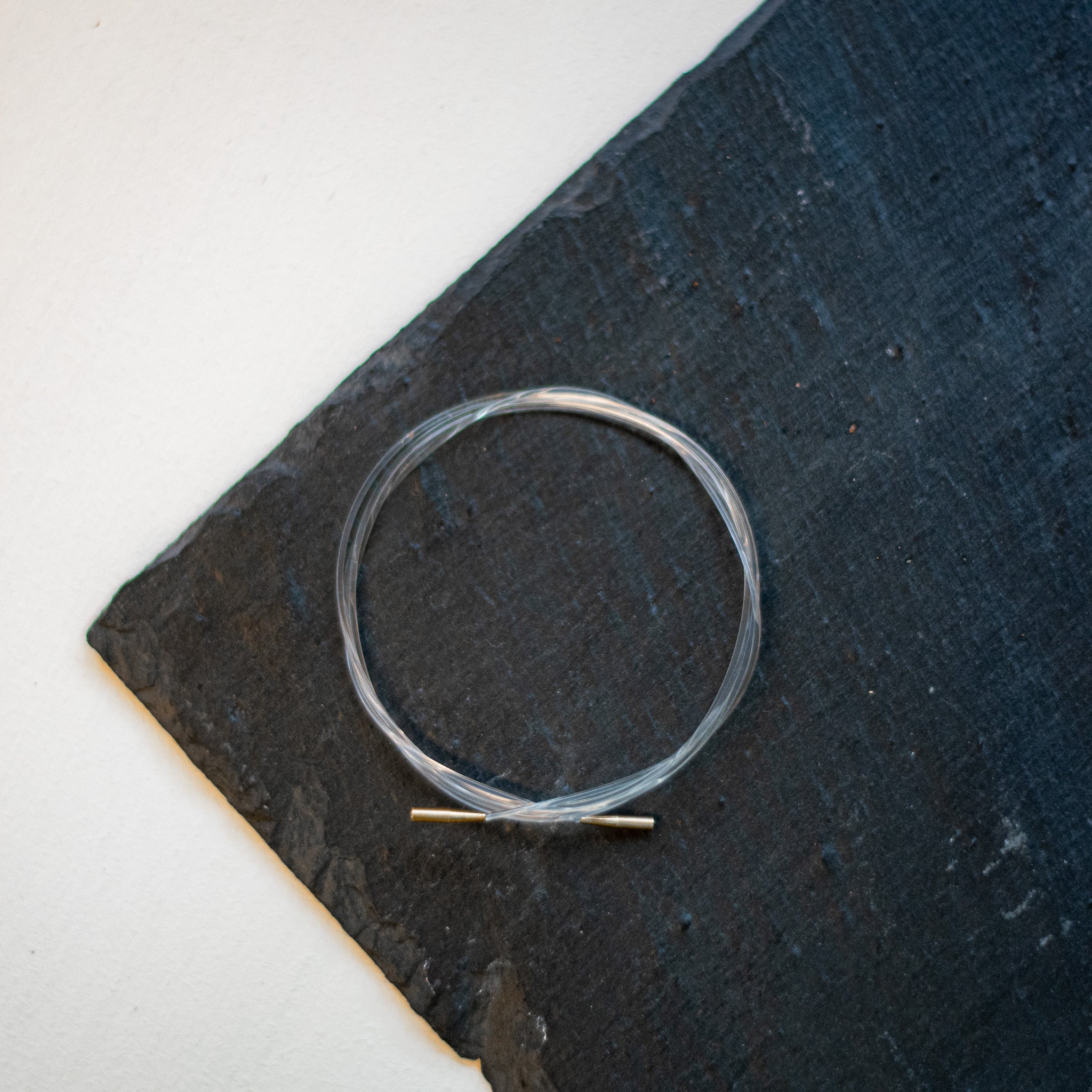 Se Seeknit wire M2 (forskellige længder) - 52 cm hos Wool Collective