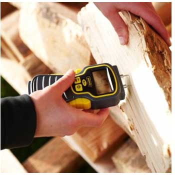 Using a Wood Moisture Meter