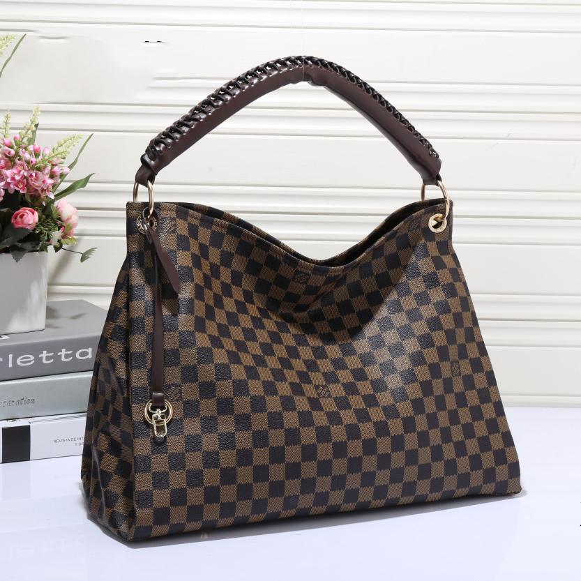 Louis Vuitton LV Classic Large Capacity Tote Bag Fashion Ladies 