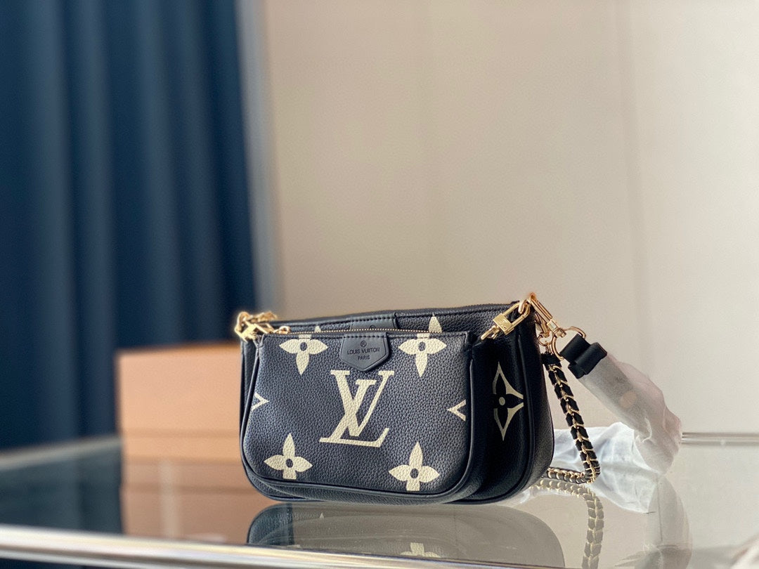Louis Vuitton LV Mahjong Bag Shoulder Bag Wallet Three Piece