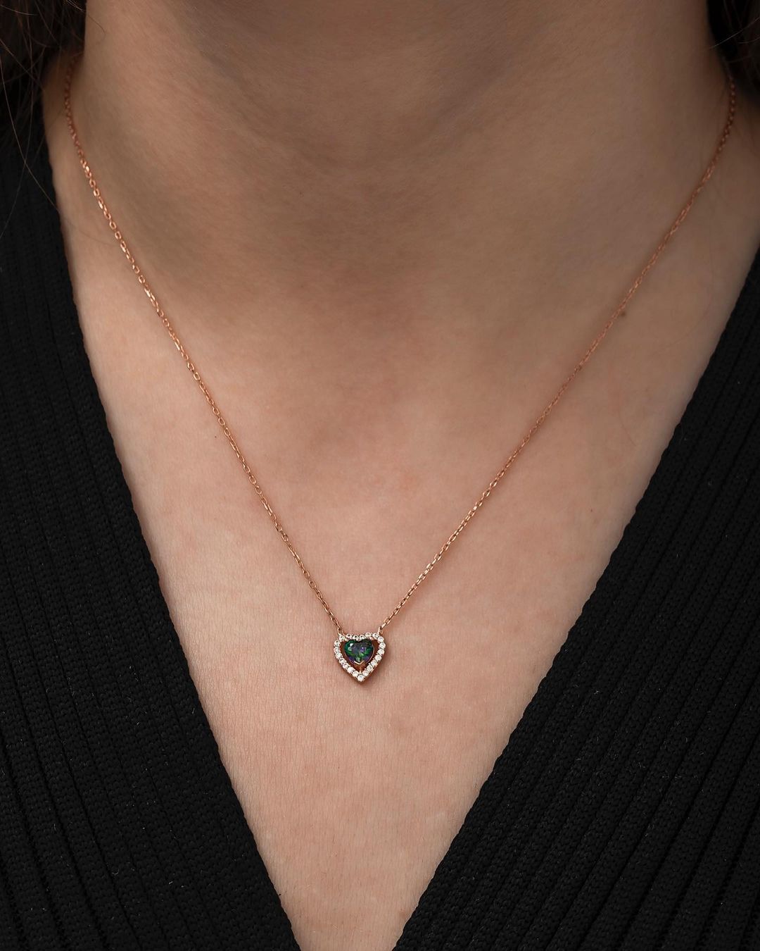 heartbeat necklace diamond