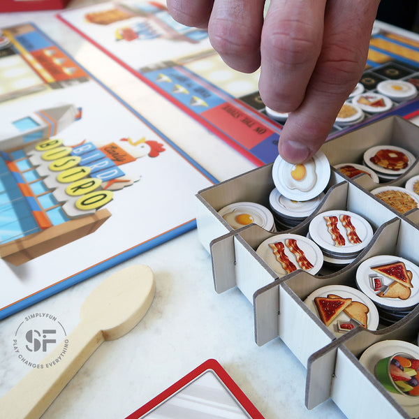 Dish 'em Out: diner-themed strategy board game – SimplyFun