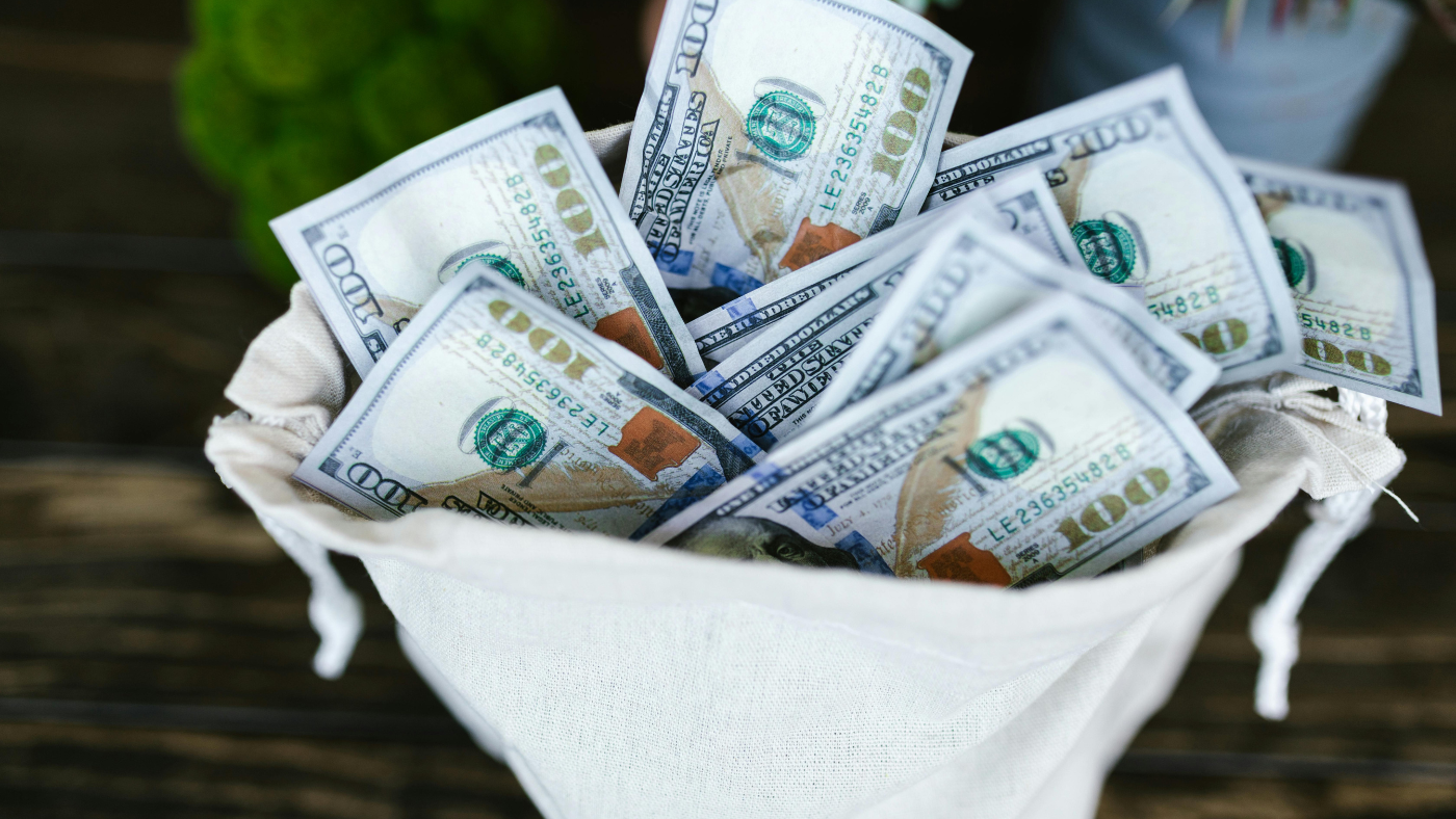 What is a Tenant Deposit in Canada