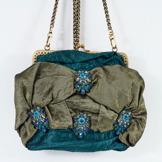 Meet Robyn. A shimmering green & Louis Vuitton fabric handbag with a d –  Pallavicini Galizia Handbags